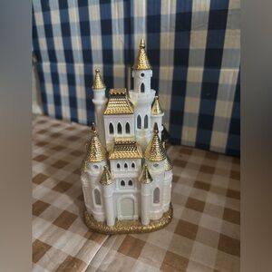 Bath & body Works, Cinderella Castle wall plug-in brand new, very hard to find.
